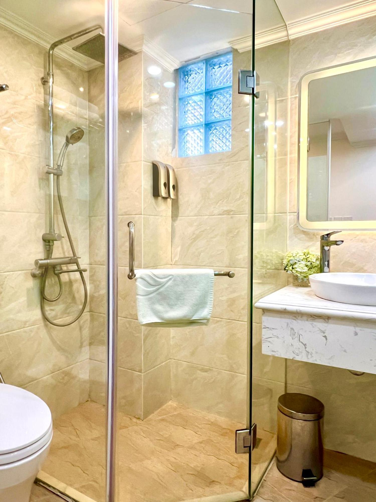 Le Petit Hotel & Travel Hanoi Eksteriør bilde